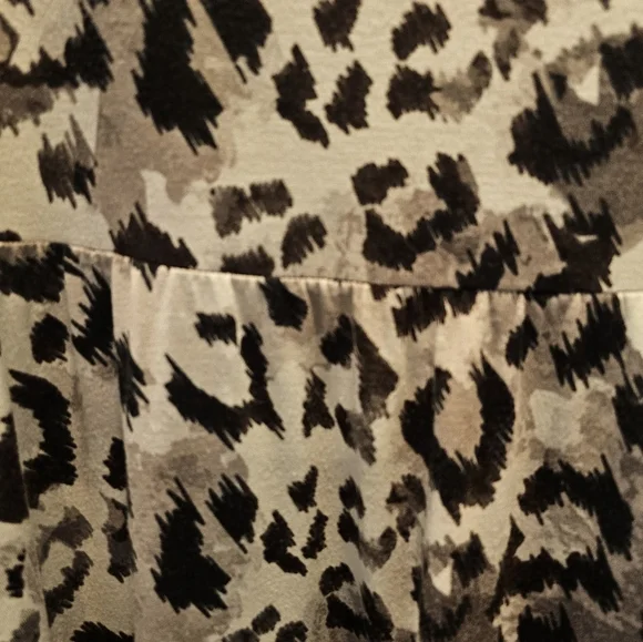 LulaRoe Animal Print Dress Bold Animal Print Slip On 2 XL - Picture 2 of 10